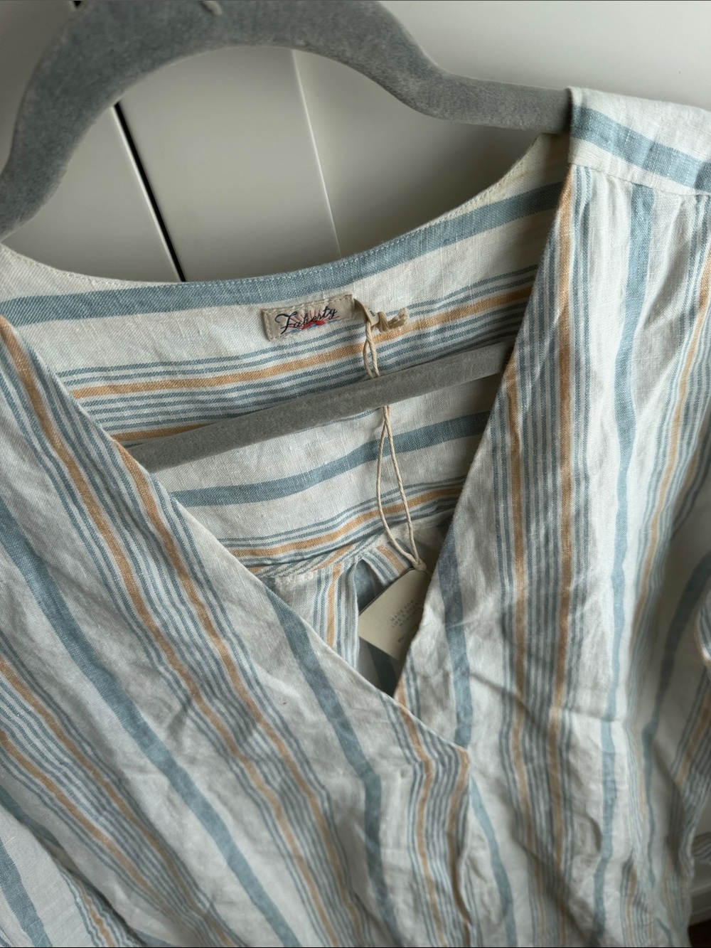 NWT Flaherty Striped V-Neck Tunic in Blue and Tan stripe small